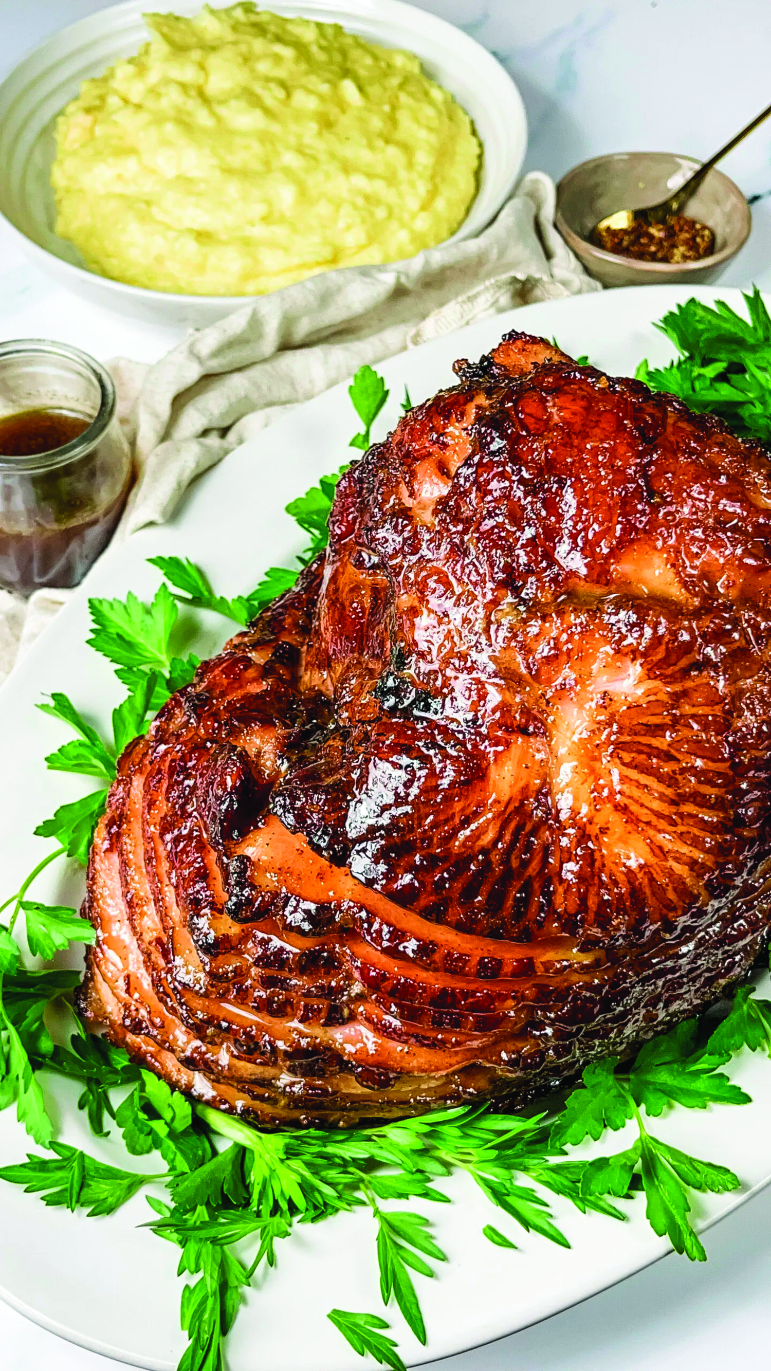 Hosting Advice for a Perfect Holiday Ham
