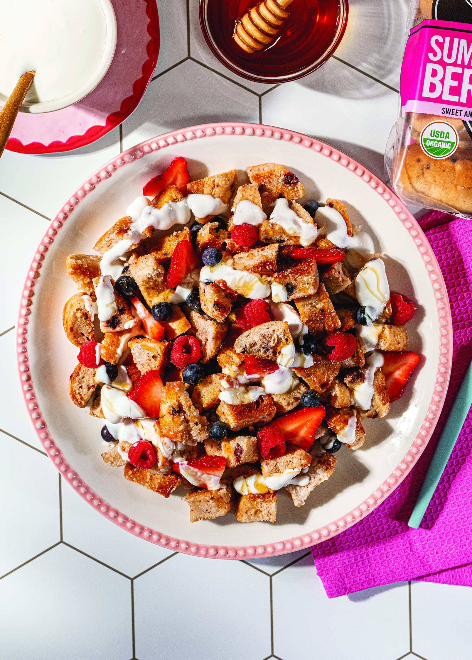 Summer Berry Panzanella Salad