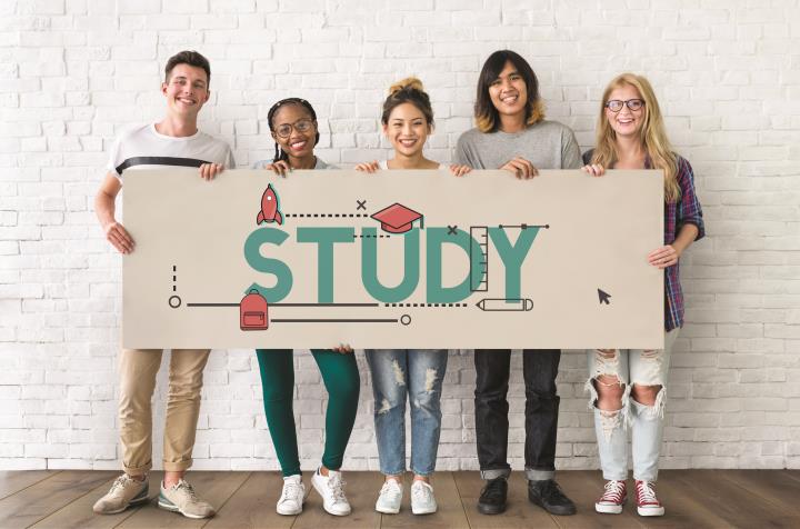 academics-wisdom-literacy-study-icon-2022-09-16-09-23-00-utc.jpg