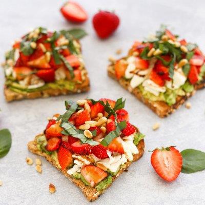 StrawberryBreakfastToast_P2-400x400.jpg