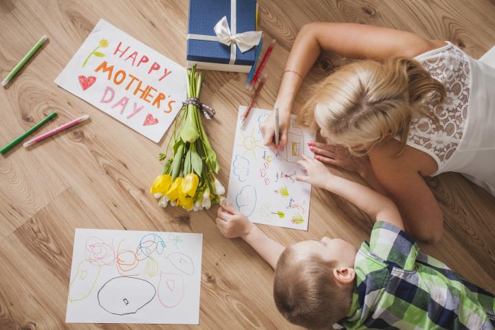 top-view-mother-son-drawing-mother-s-day-poster.jpg