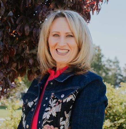 Cherese Grell.headshot 2024.jpg