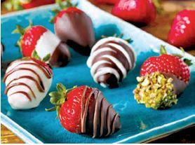 Chocolate_dipped_strawberries.JPG